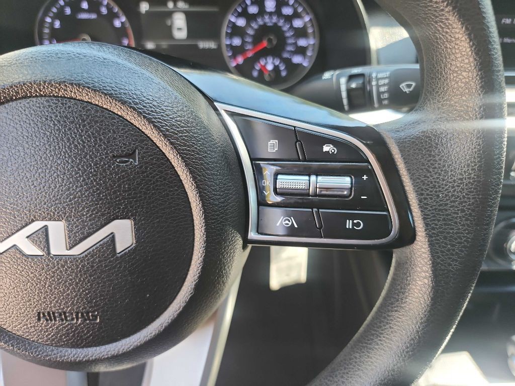 2024 Kia Forte Image 14
