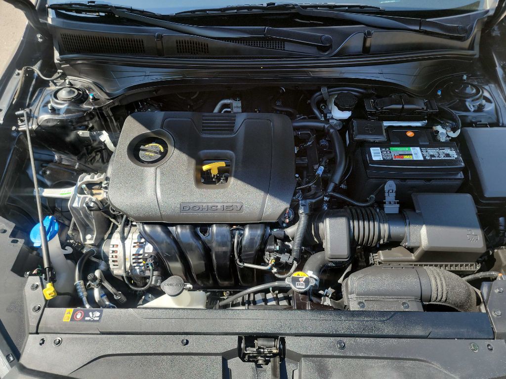 2024 Kia Forte Image 35