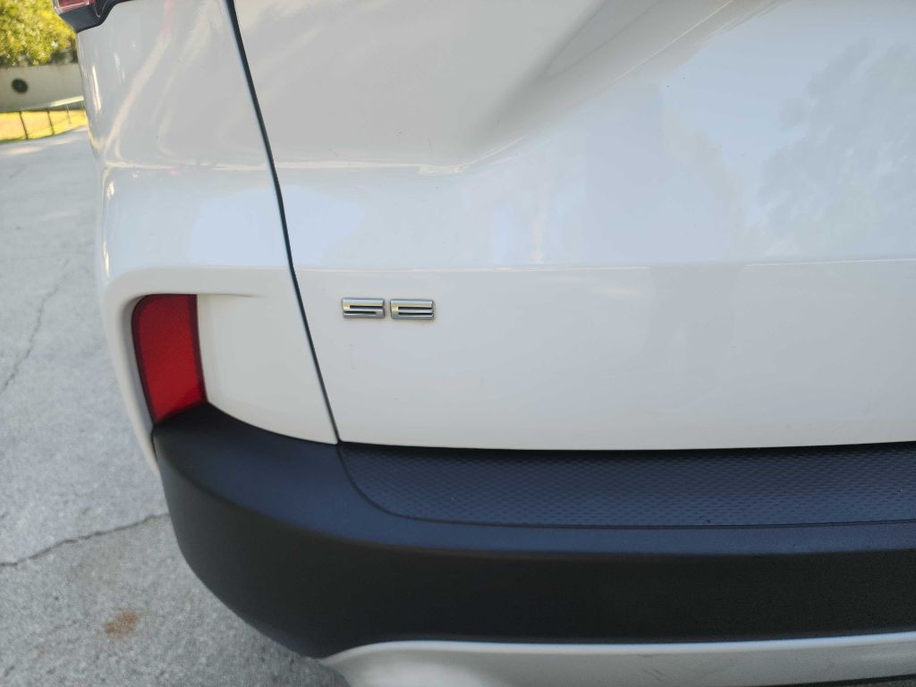 2021 Ford Escape Image 7