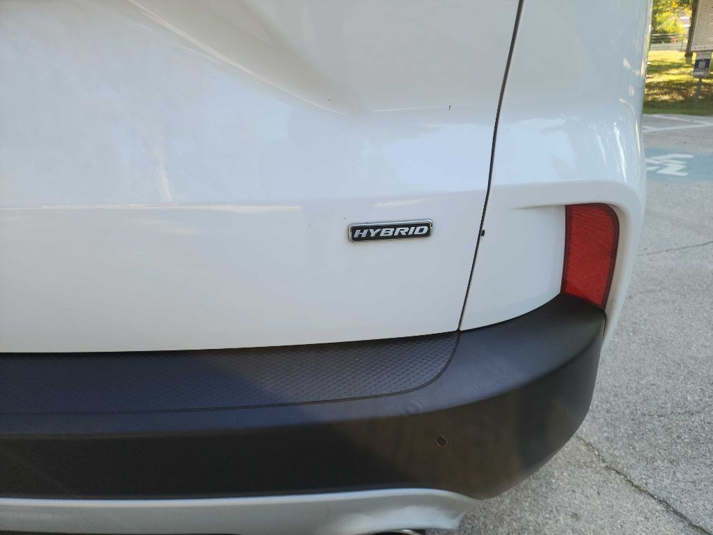 2021 Ford Escape Image 9