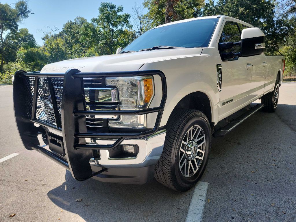 2017 Ford F-350 Image 4