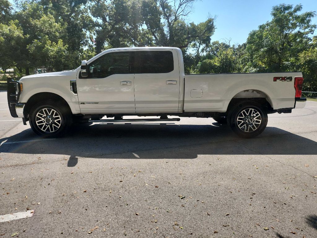 2017 Ford F-350 Image 5