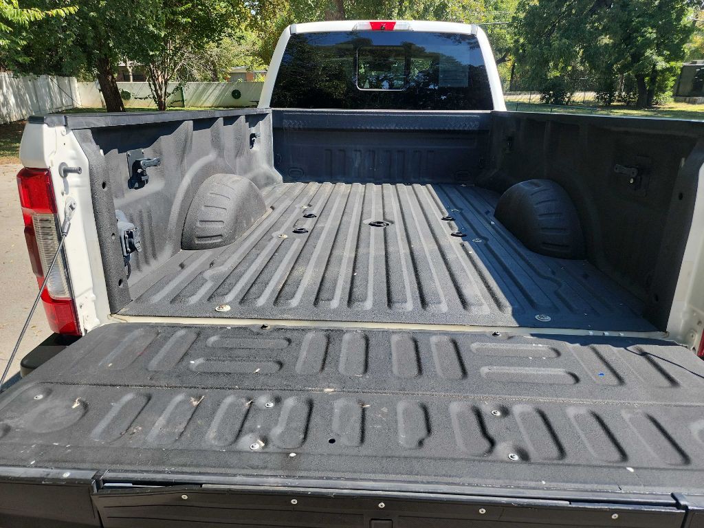 2017 Ford F-350 Image 10