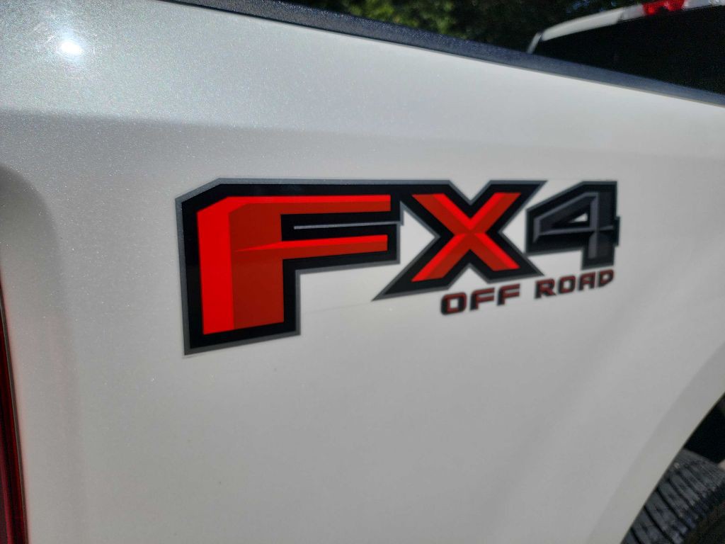 2017 Ford F-350 Image 12