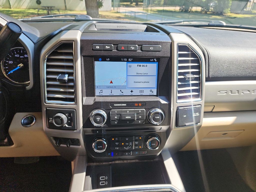 2017 Ford F-350 Image 55