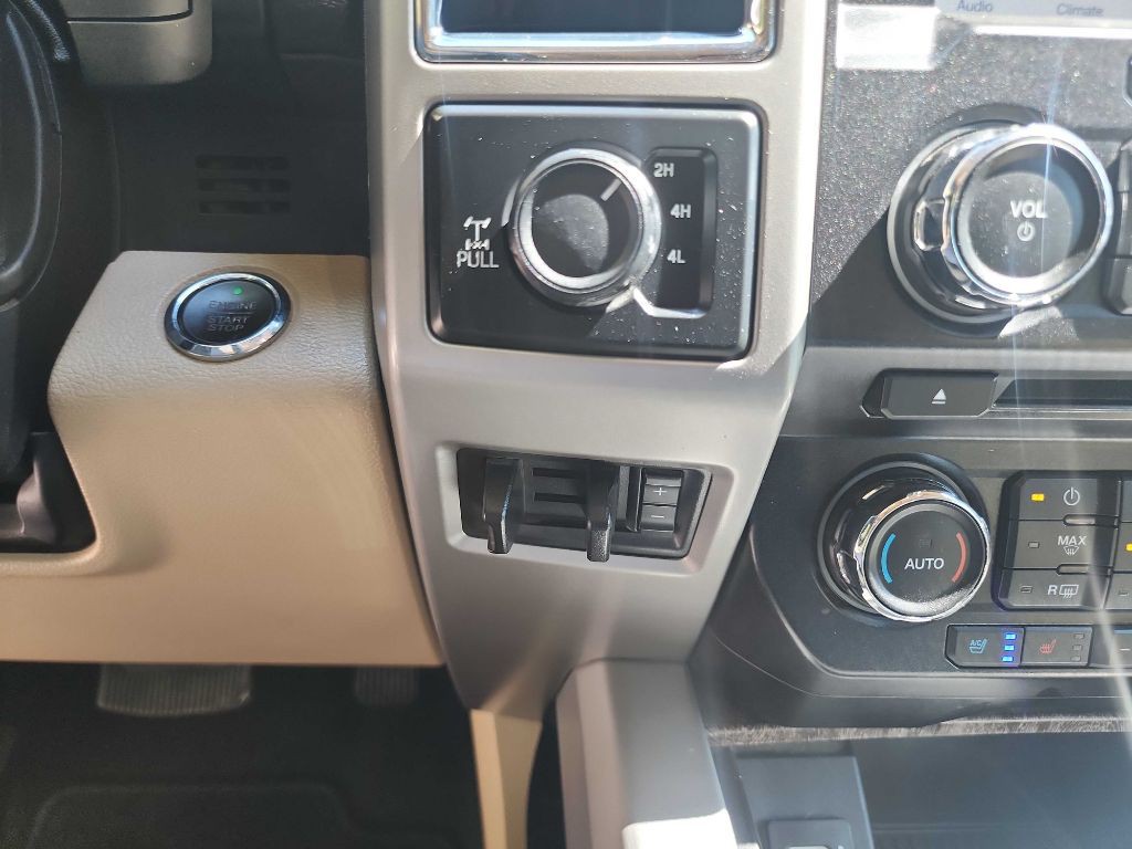 2017 Ford F-350 Image 60