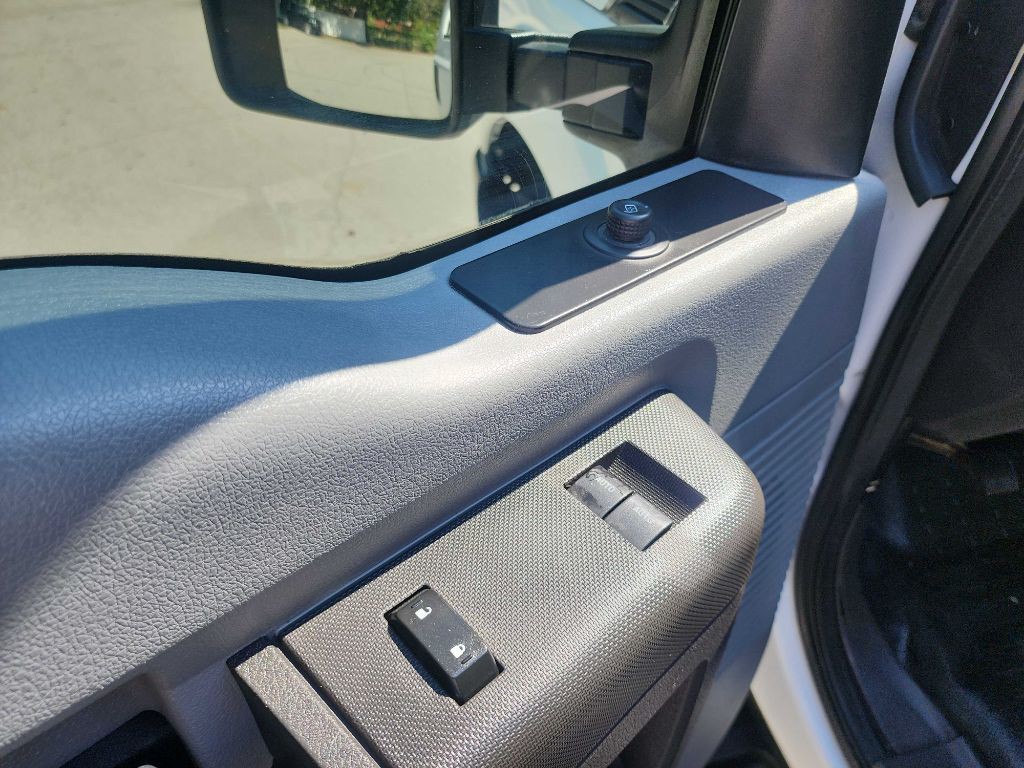 2016 Ford F-250 Image 19
