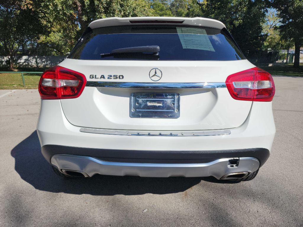2019 Mercedes-Benz GLA-Class Image 7