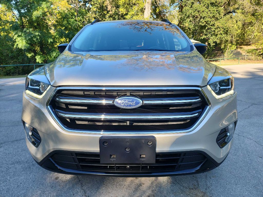 2018 Ford Escape Image 2