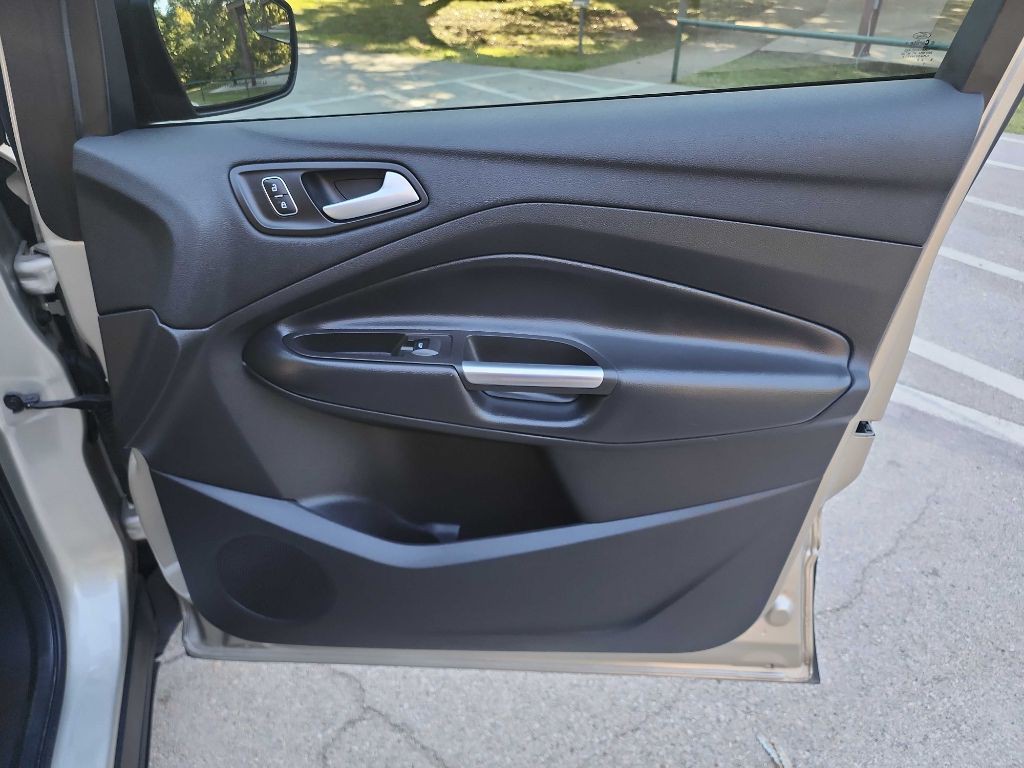 2018 Ford Escape Image 33