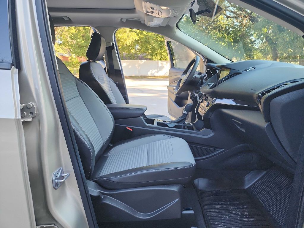 2018 Ford Escape Image 35