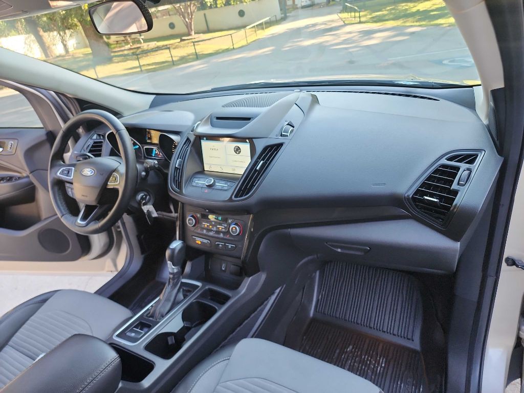 2018 Ford Escape Image 36