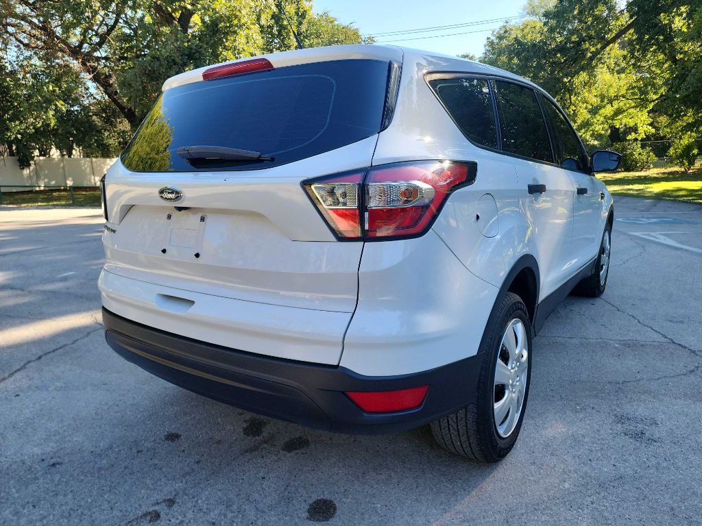 2017 Ford Escape Image 8