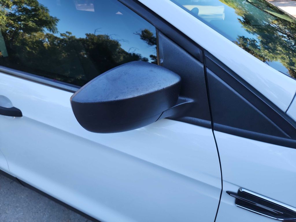 2017 Ford Escape Image 9