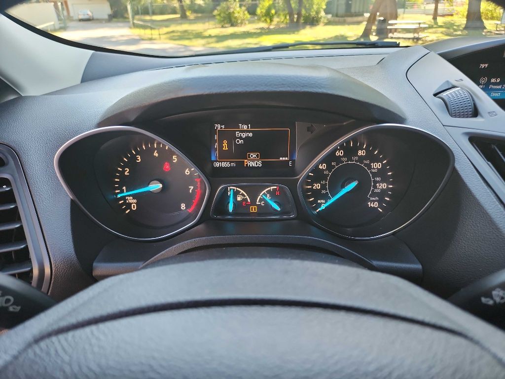 2017 Ford Escape Image 17