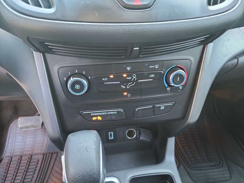 2017 Ford Escape Image 23