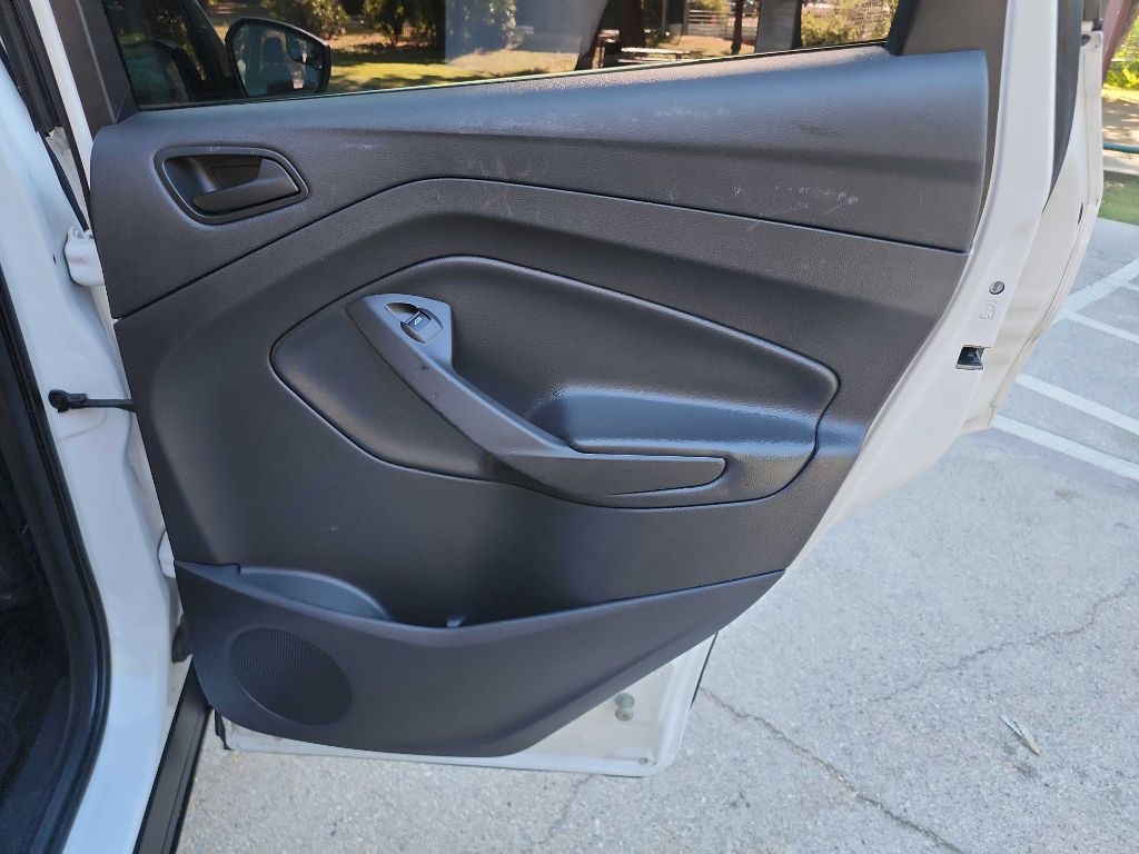 2017 Ford Escape Image 30
