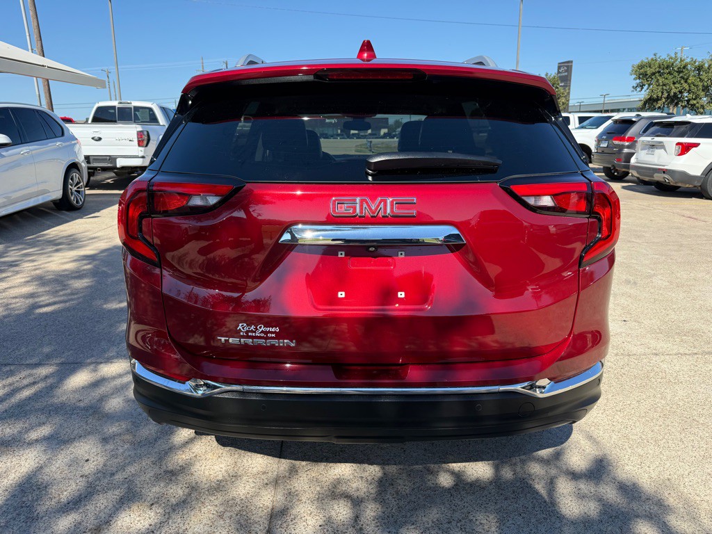2020 GMC Terrain Image 6