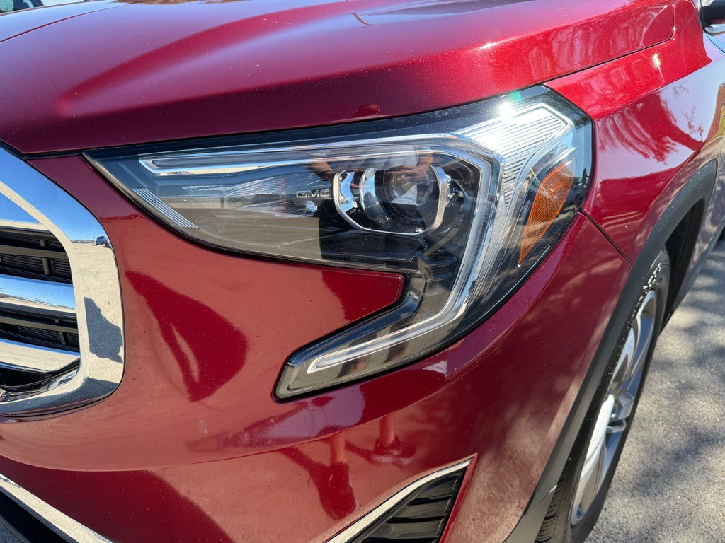 2020 GMC Terrain Image 10