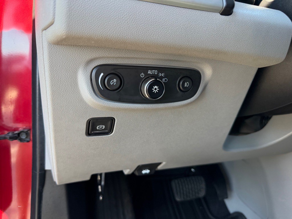 2020 GMC Terrain Image 18