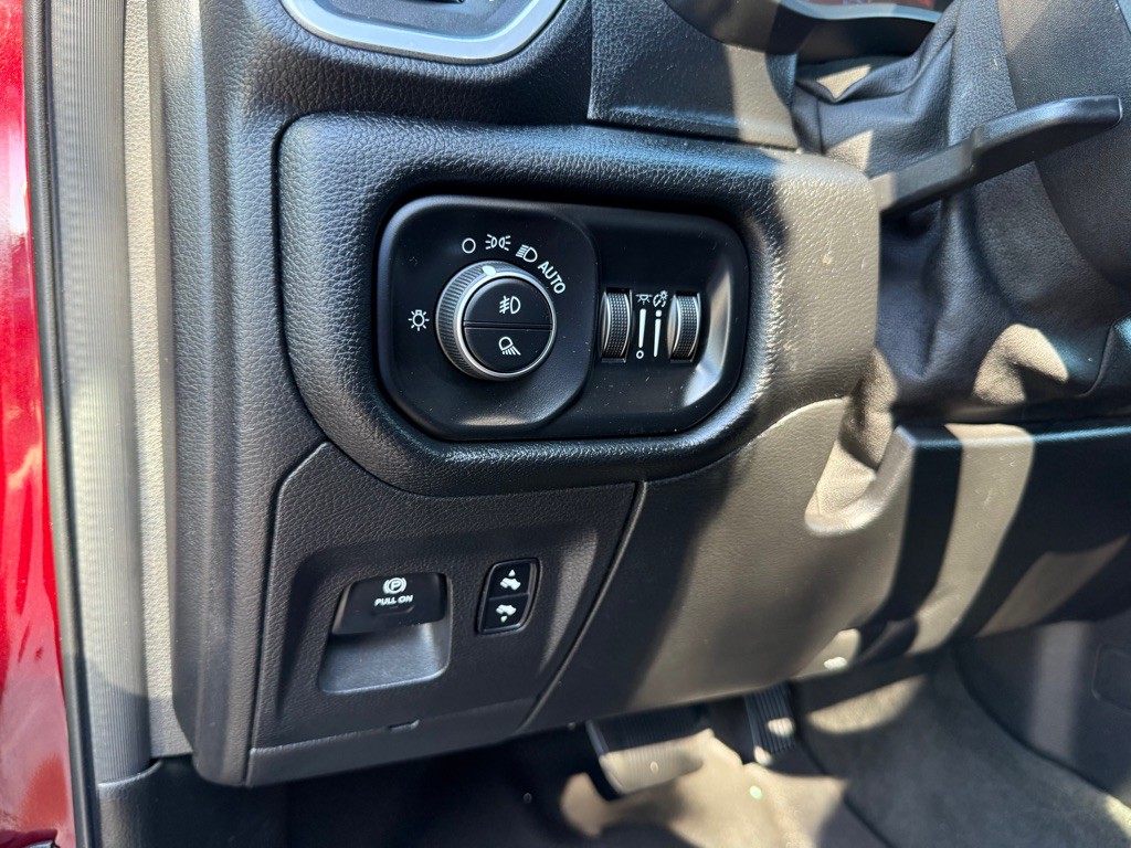 2020 RAM 1500 Image 19