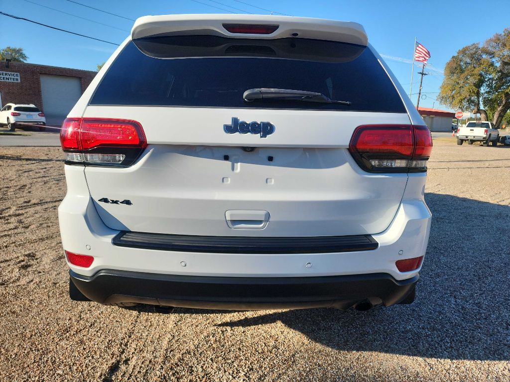 2018 Jeep Grand Cherokee Image 9