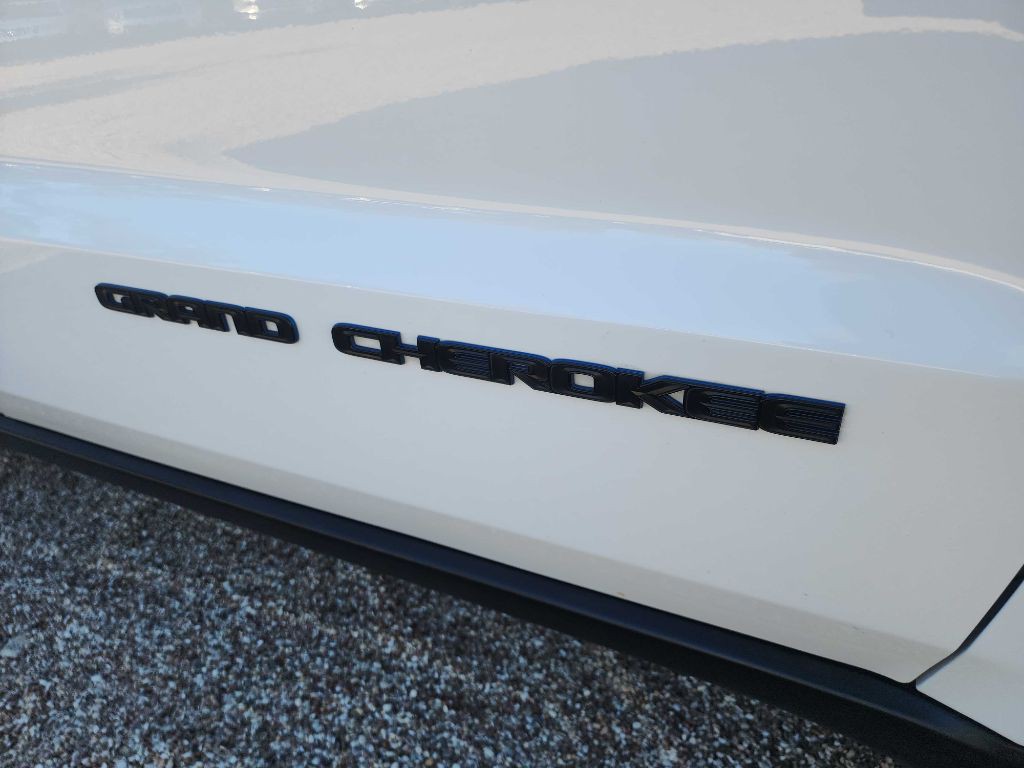 2018 Jeep Grand Cherokee Image 10