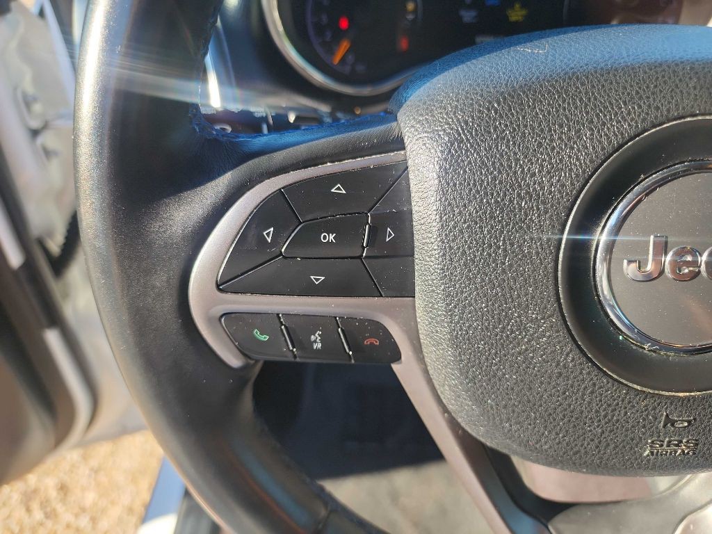 2018 Jeep Grand Cherokee Image 17