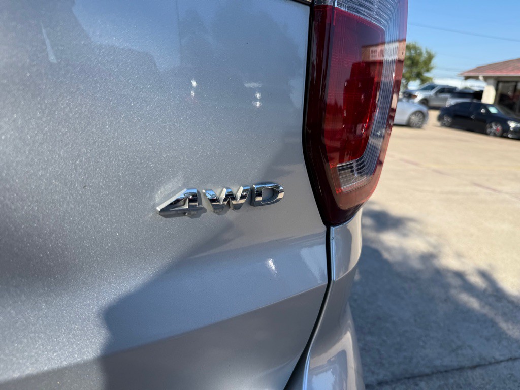 2019 Ford Explorer Image 12