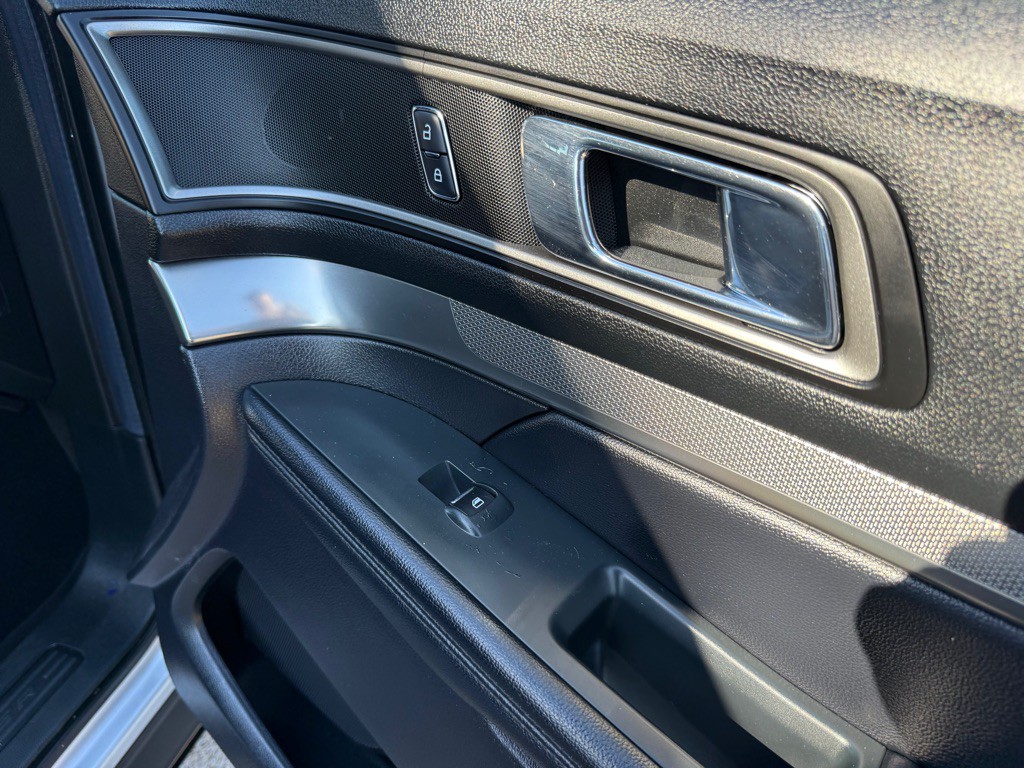 2019 Ford Explorer Image 29
