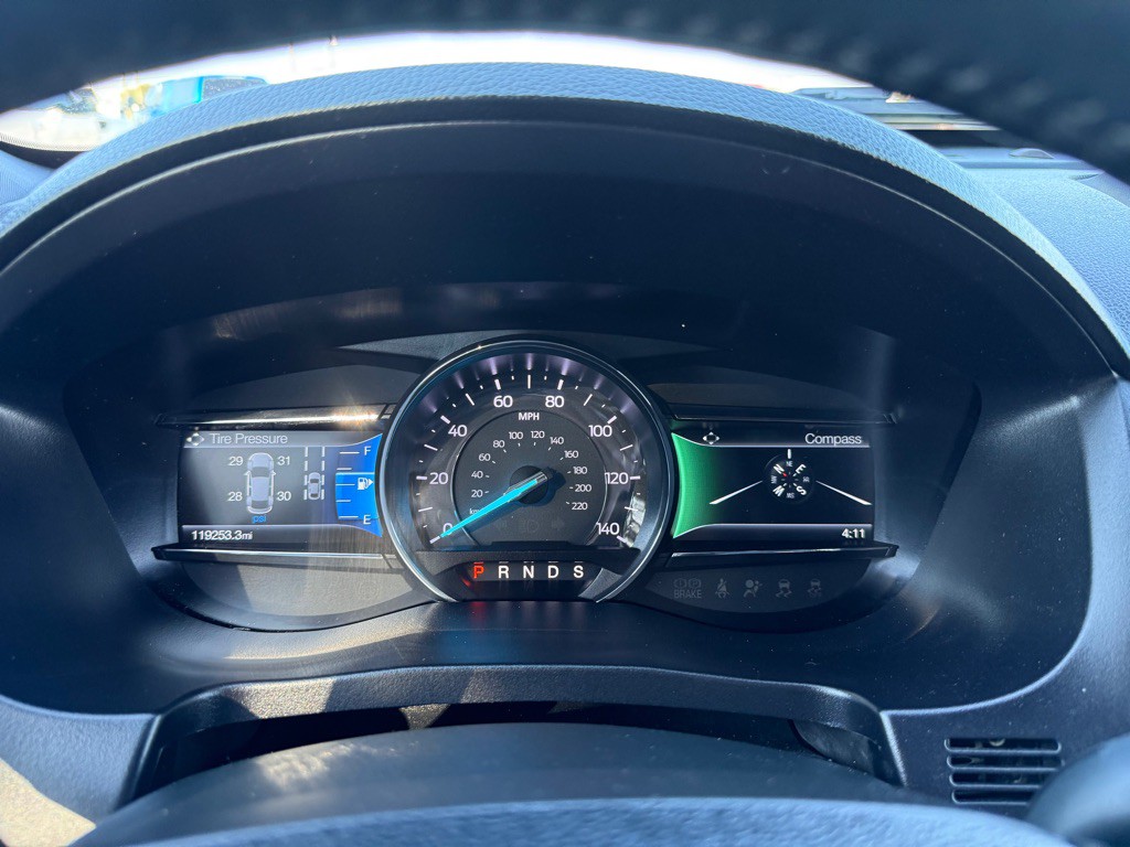 2019 Ford Explorer Image 30