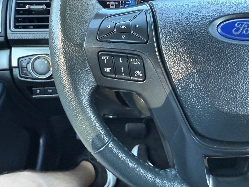 2019 Ford Explorer Image 31