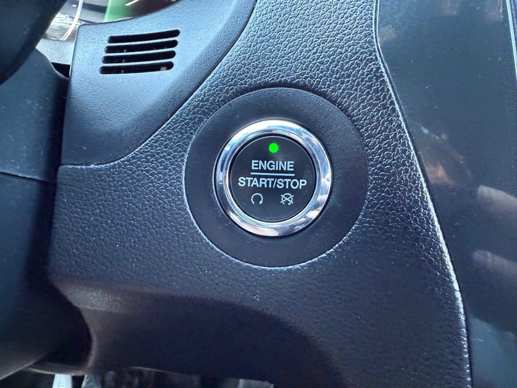 2019 Ford Explorer Image 35