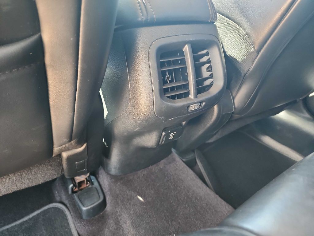 2018 Jeep Cherokee Image 26