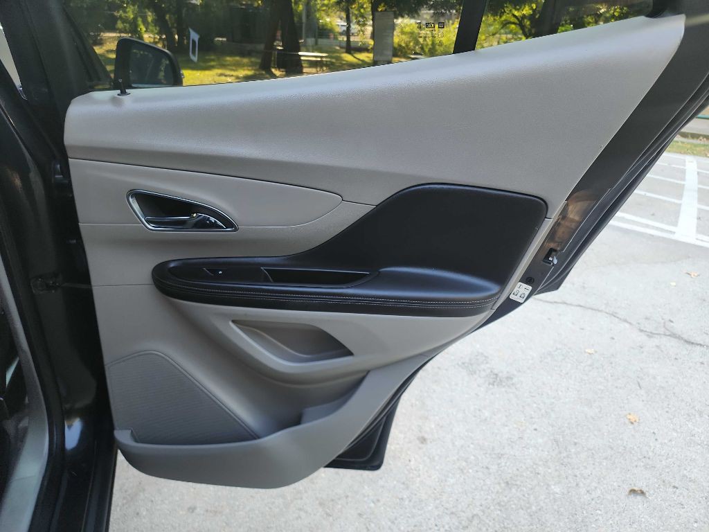 2015 Buick Enclave Image 28