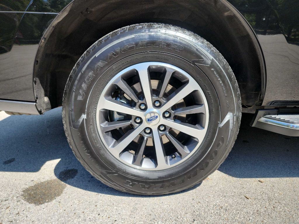 2018 Ford Expedition Image 11