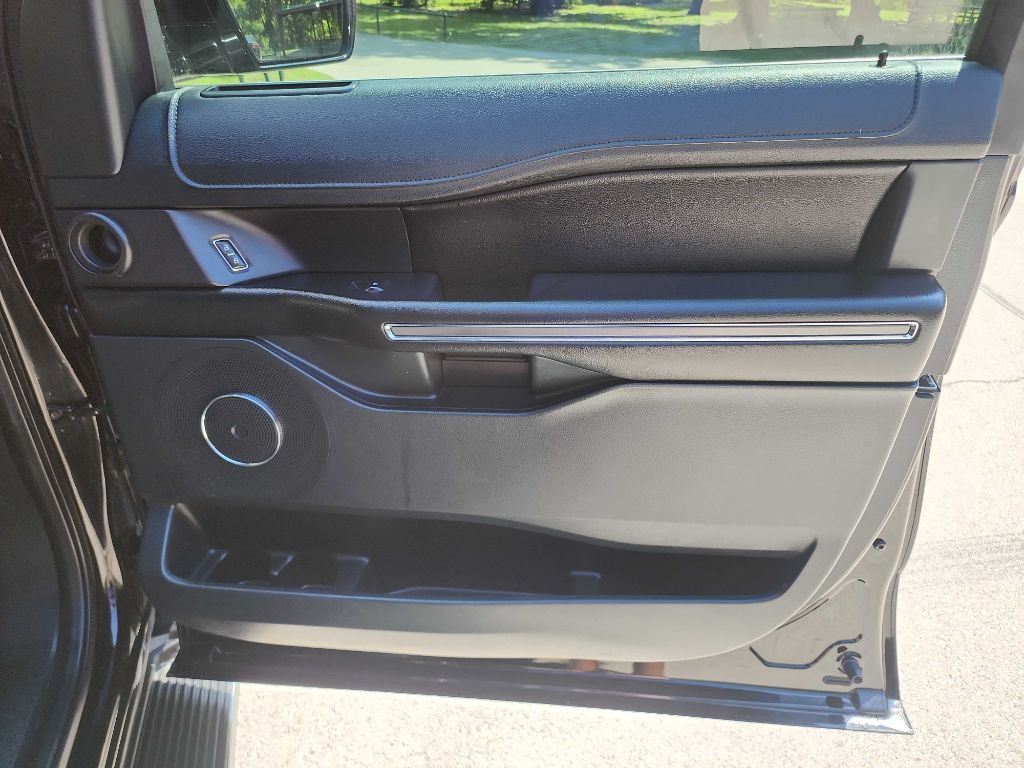 2018 Ford Expedition Image 38