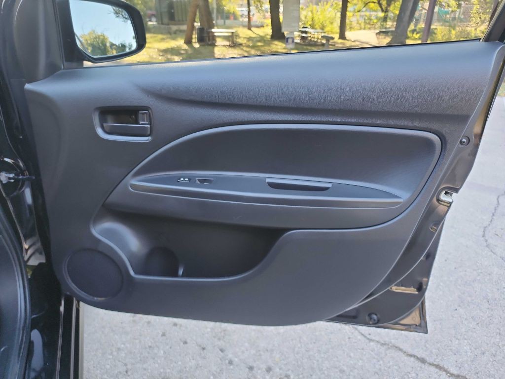 2019 Mitsubishi Mirage Image 31