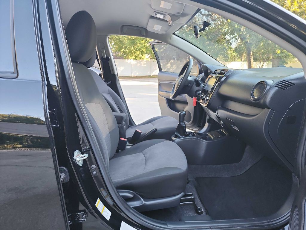 2019 Mitsubishi Mirage Image 32