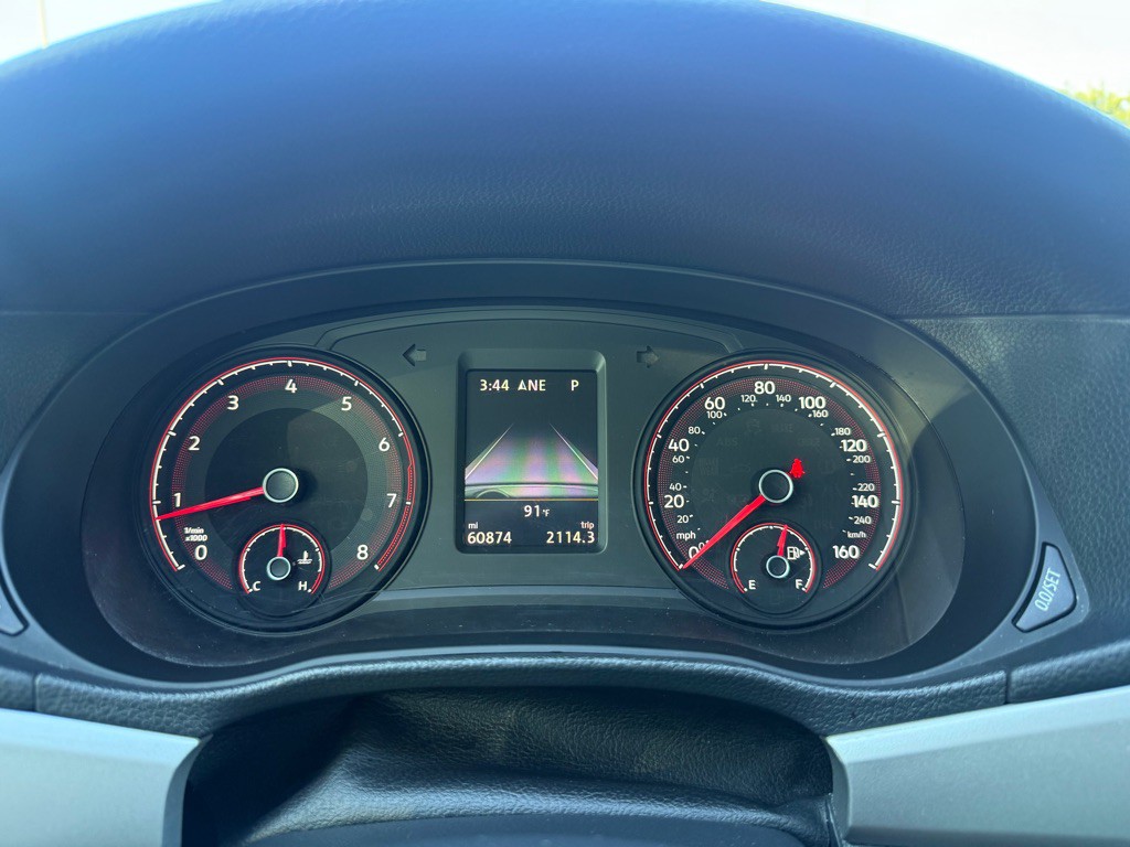 2021 Volkswagen Passat Image 30
