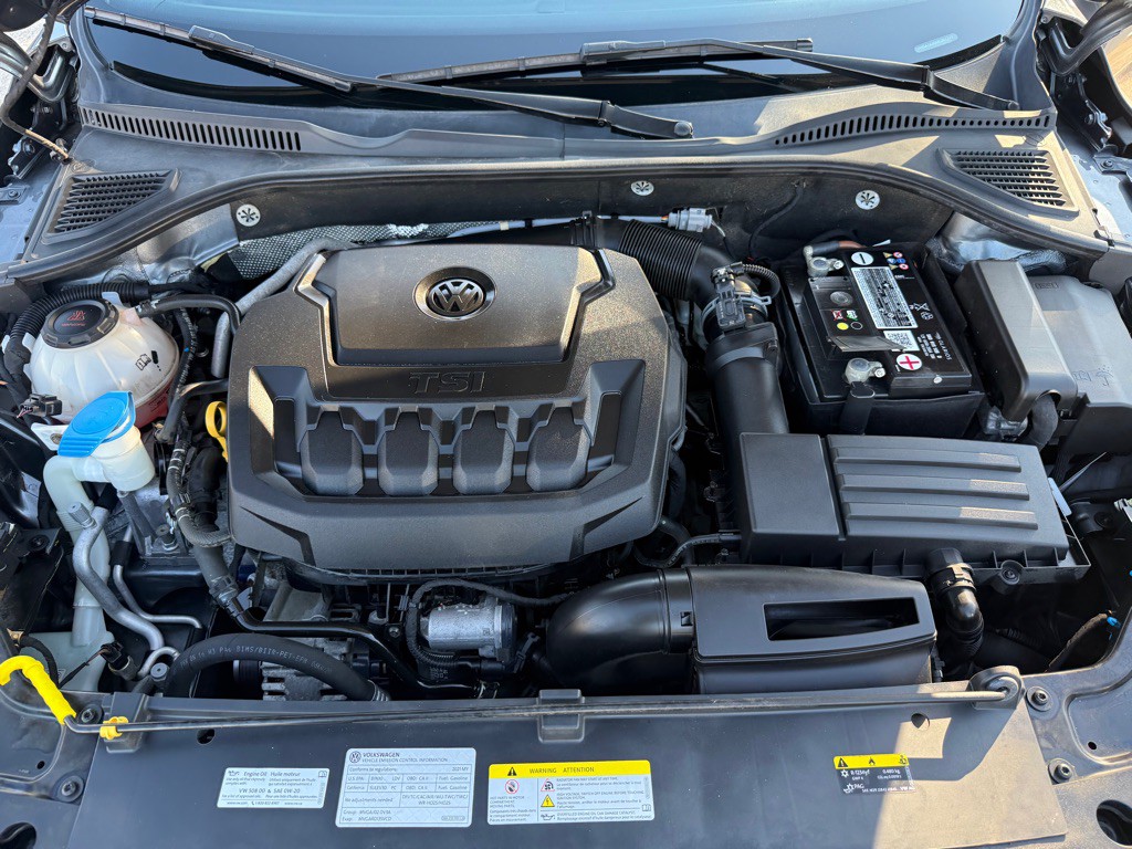 2021 Volkswagen Passat Image 34