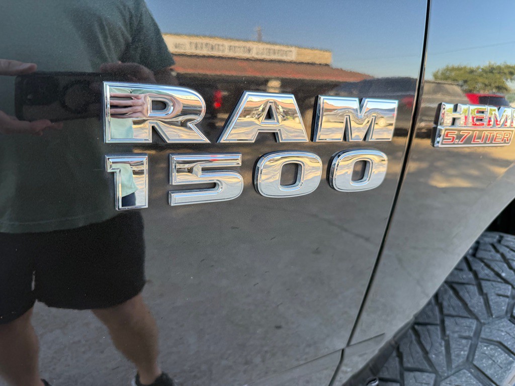 2017 RAM 1500 Image 12