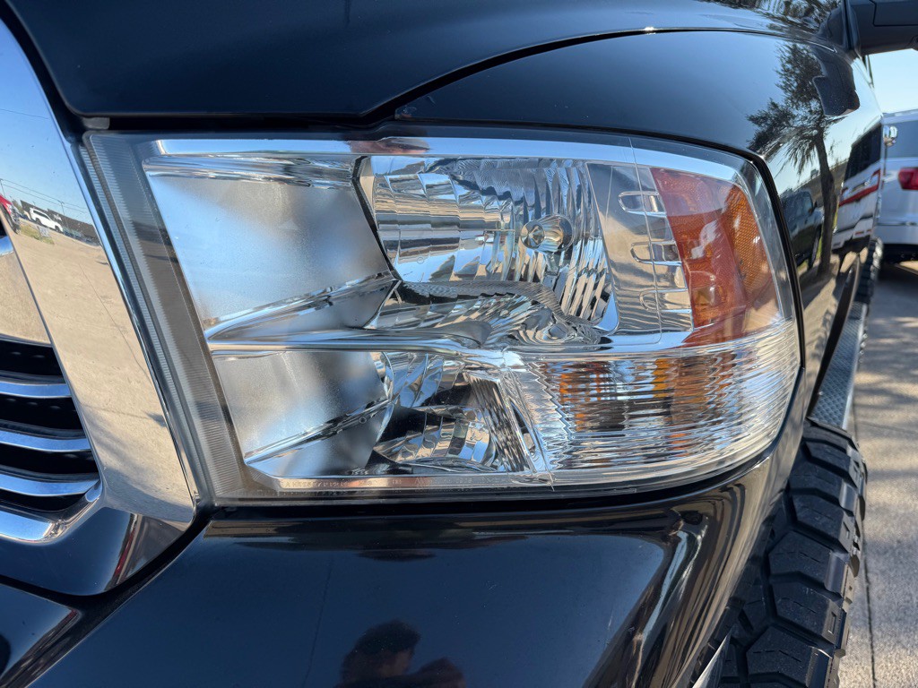 2017 RAM 1500 Image 13