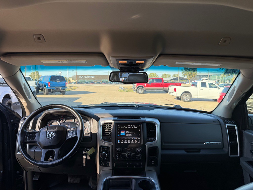 2017 RAM 1500 Image 25