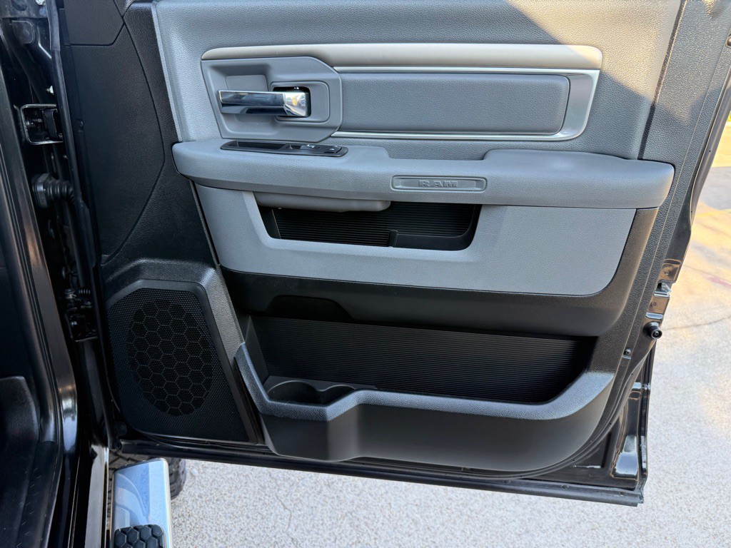 2017 RAM 1500 Image 27