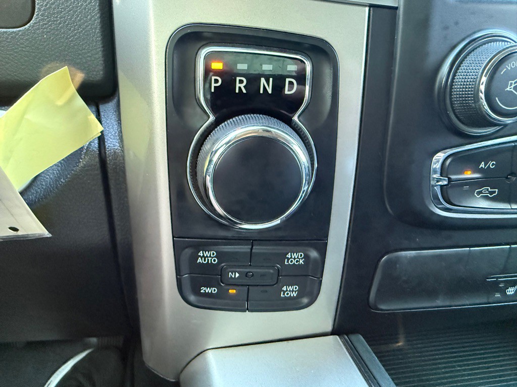 2017 RAM 1500 Image 32