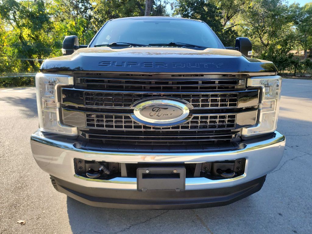 2018 Ford F-250 Image 2