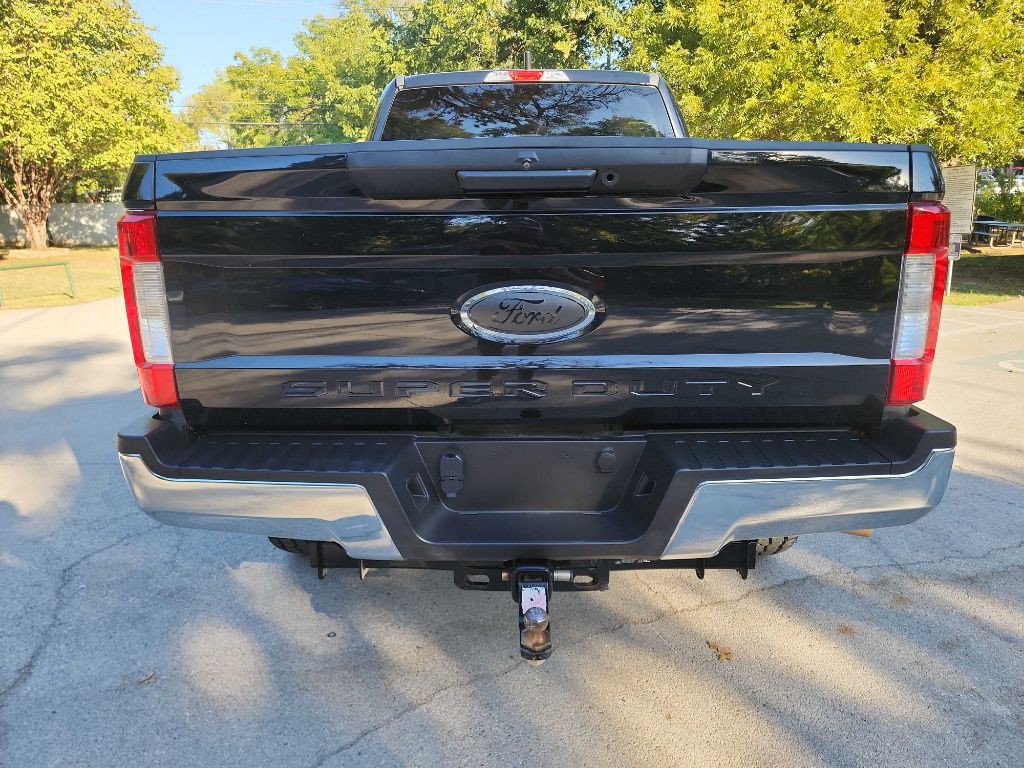 2018 Ford F-250 Image 8