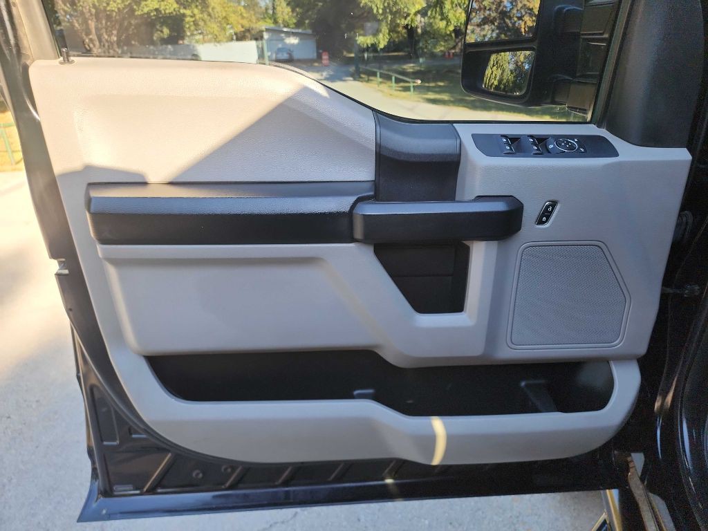 2018 Ford F-250 Image 15