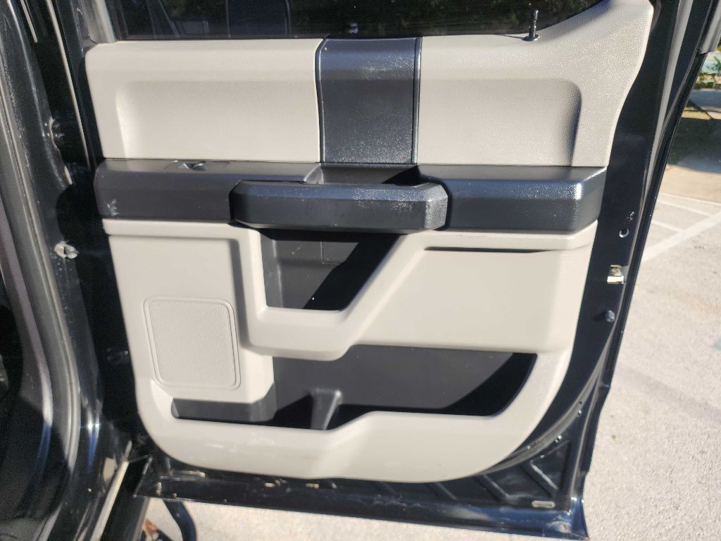 2018 Ford F-250 Image 36